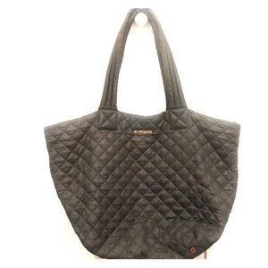 Mz Wallace Metro tote- medium in Magnet (Gray)